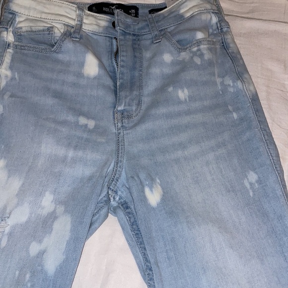 Hollister Jeans - Picture 4 of 10